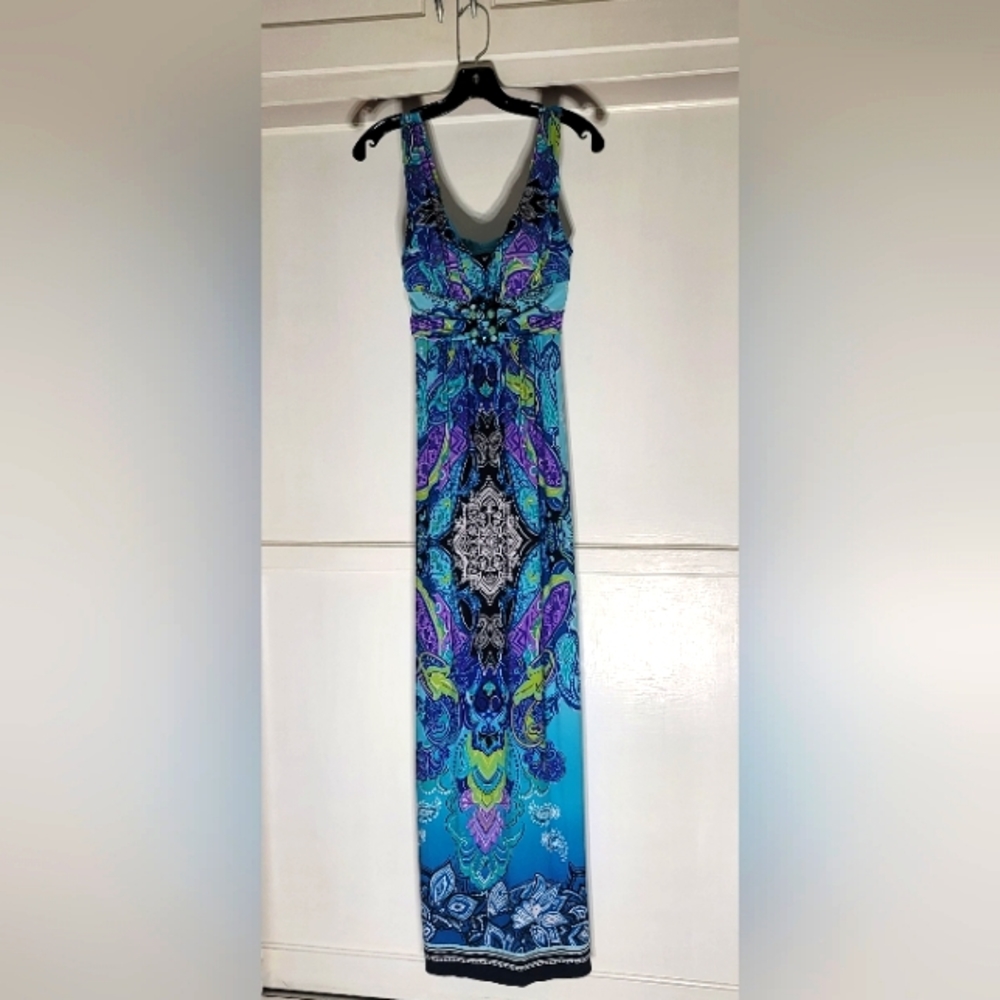 Bisou Bisou By Michele B. Beautiful Colors. Very Flattering. Worn Once